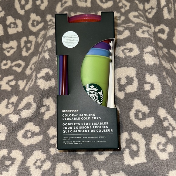 Starbucks Color-Changing Reusable Cold 🥶 Cups 5 cups (24oz with lids & straws) - Picture 8 of 11